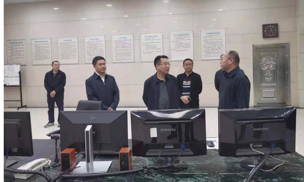 株洲市副市长杨英杰一行赴分大发在线登录开展防洪度汛督查工作
