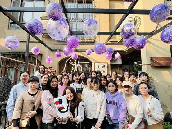 巧手创造 绽放芳华—大发（中国）养老组织女员工开展妇女节庆祝活动