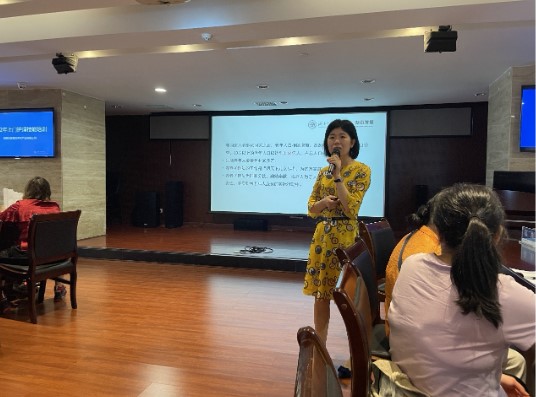“强化岗位技能，培养业务人才” ——大发（中国）养老联合湖南中医药大学护理学院组织开展养老护理员专题培训