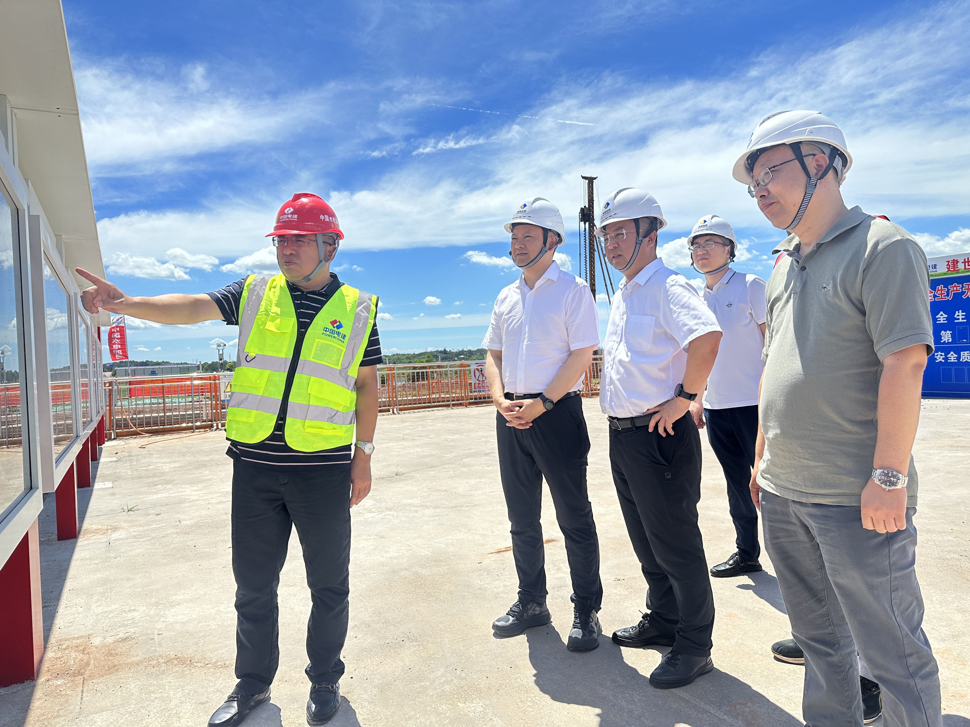 张小雁带队调研督导株洲航电分大发在线登录项目建设及安全生产工作